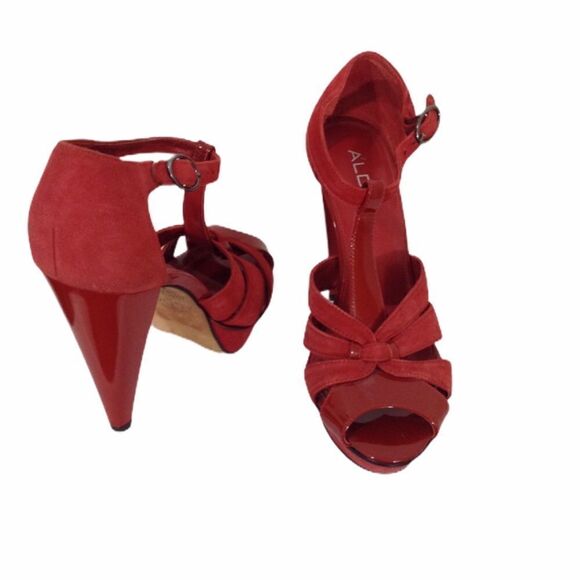 Aldo Red Suede Chunky Heel Platform Strappy Ankle Closure Sandal Size 37 - Picture 2 of 8